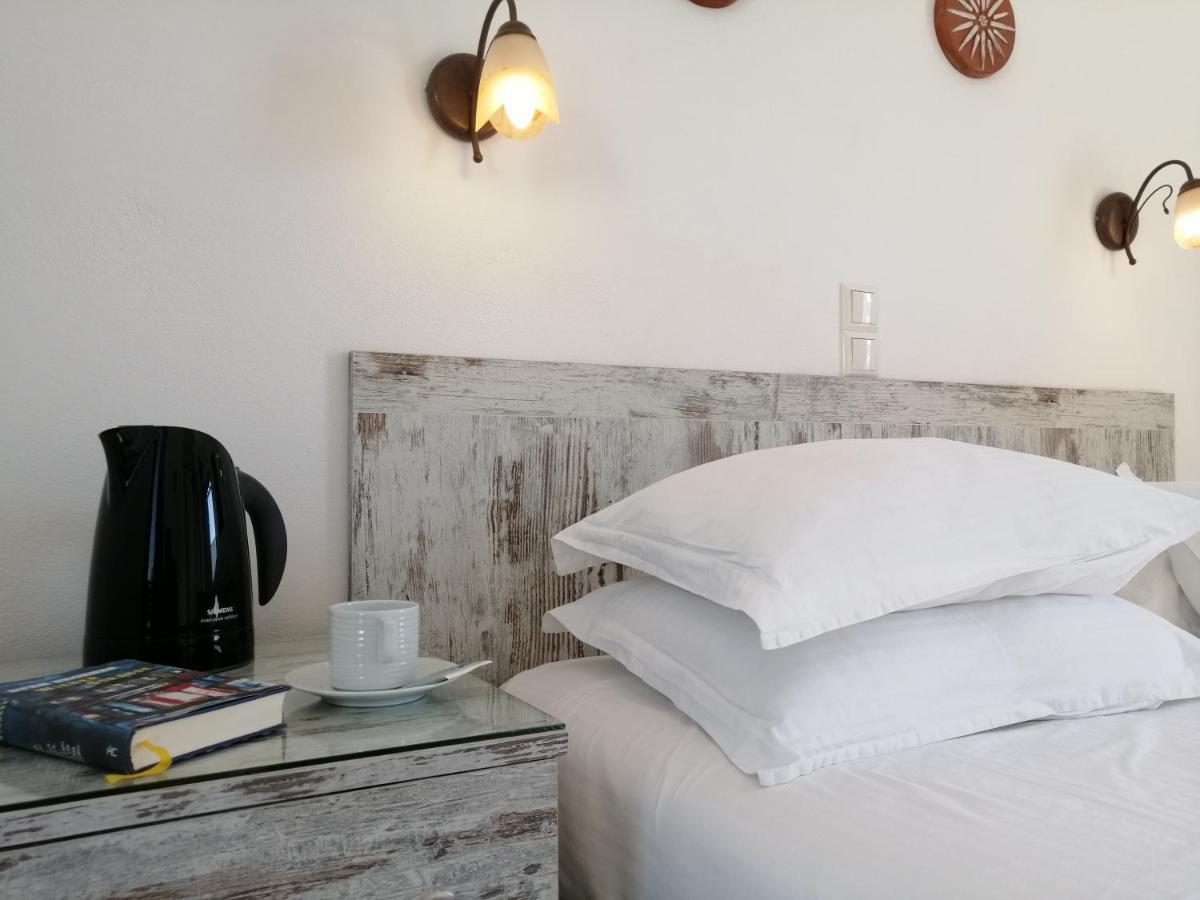 Christina Hotel, Adults Only, Heated Salt Water Pool Hotel Naoussa