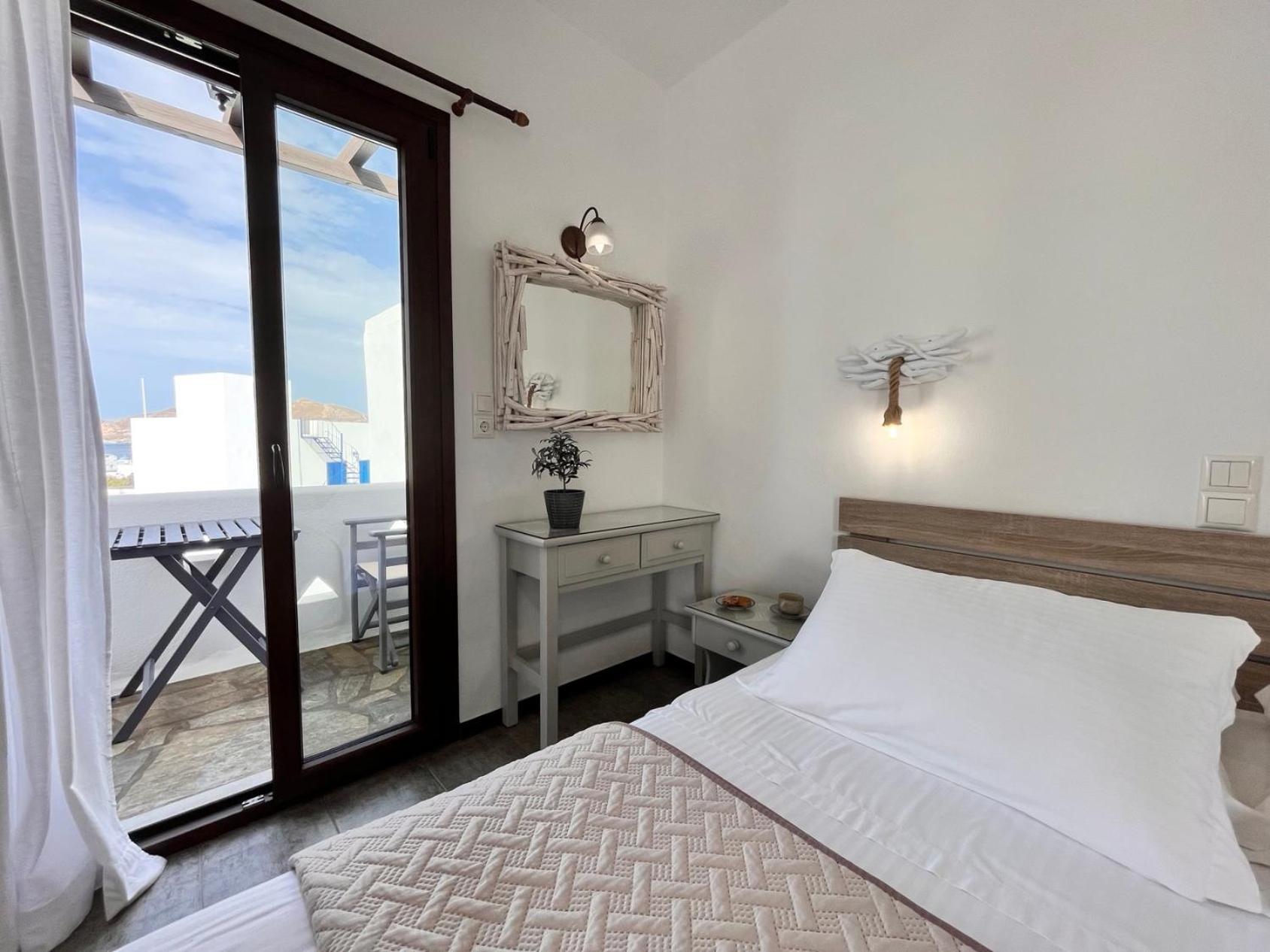Christina Hotel, Adults Only, Heated Salt Water Pool 2*