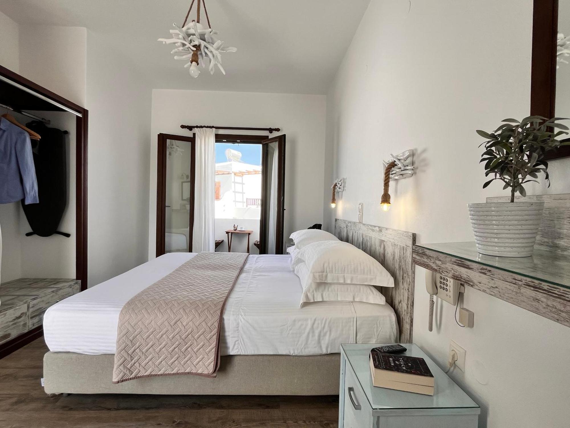 Christina Hotel Naoussa