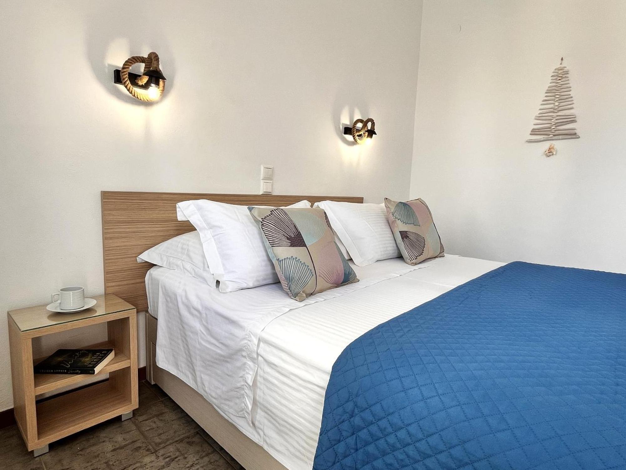 Christina Hotel, Adults Only, Heated Salt Water Pool Hotel Naoussa