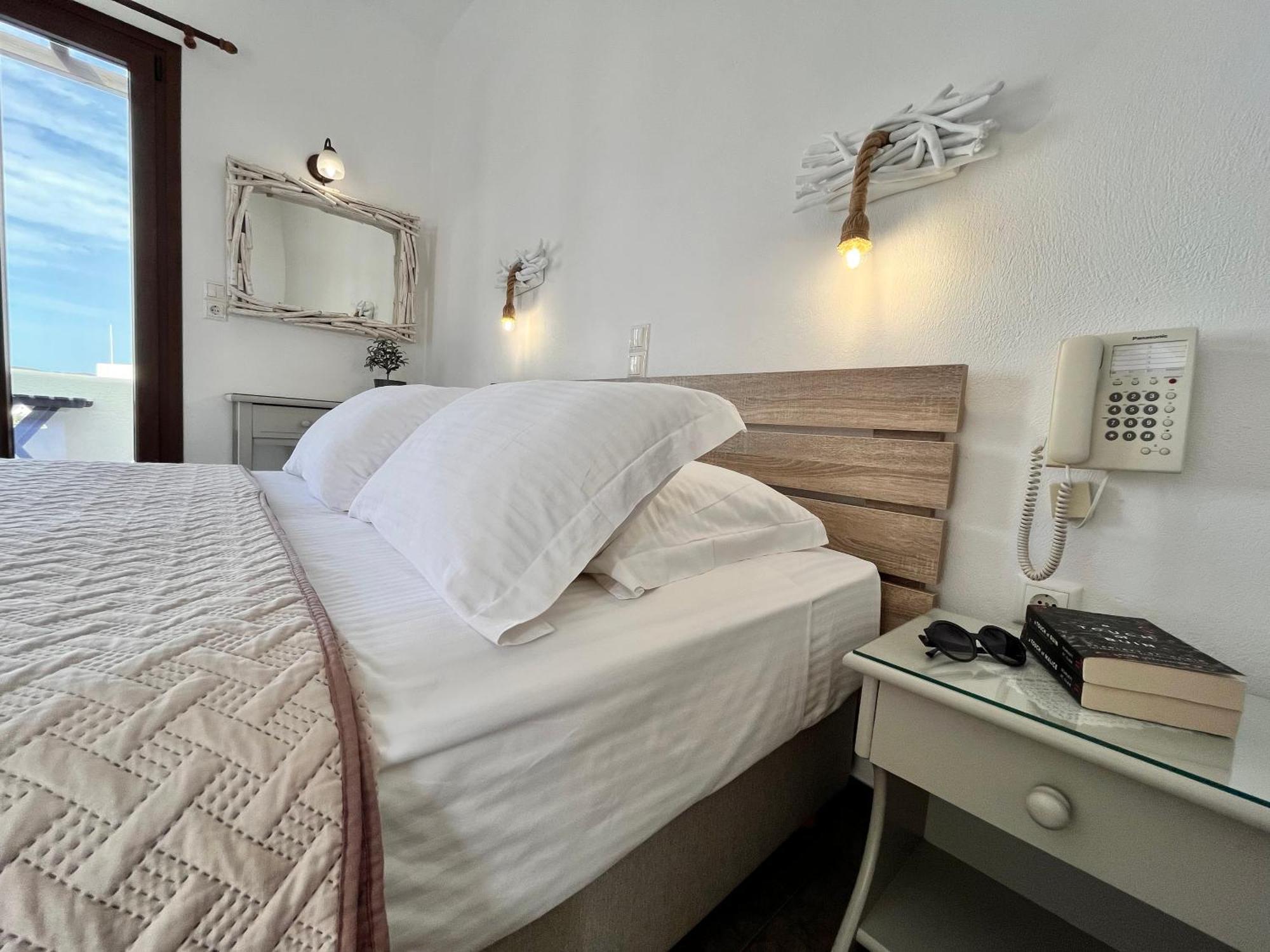 Hotel Christina Hotel, Adults Only, Heated Salt Water Pool 2*