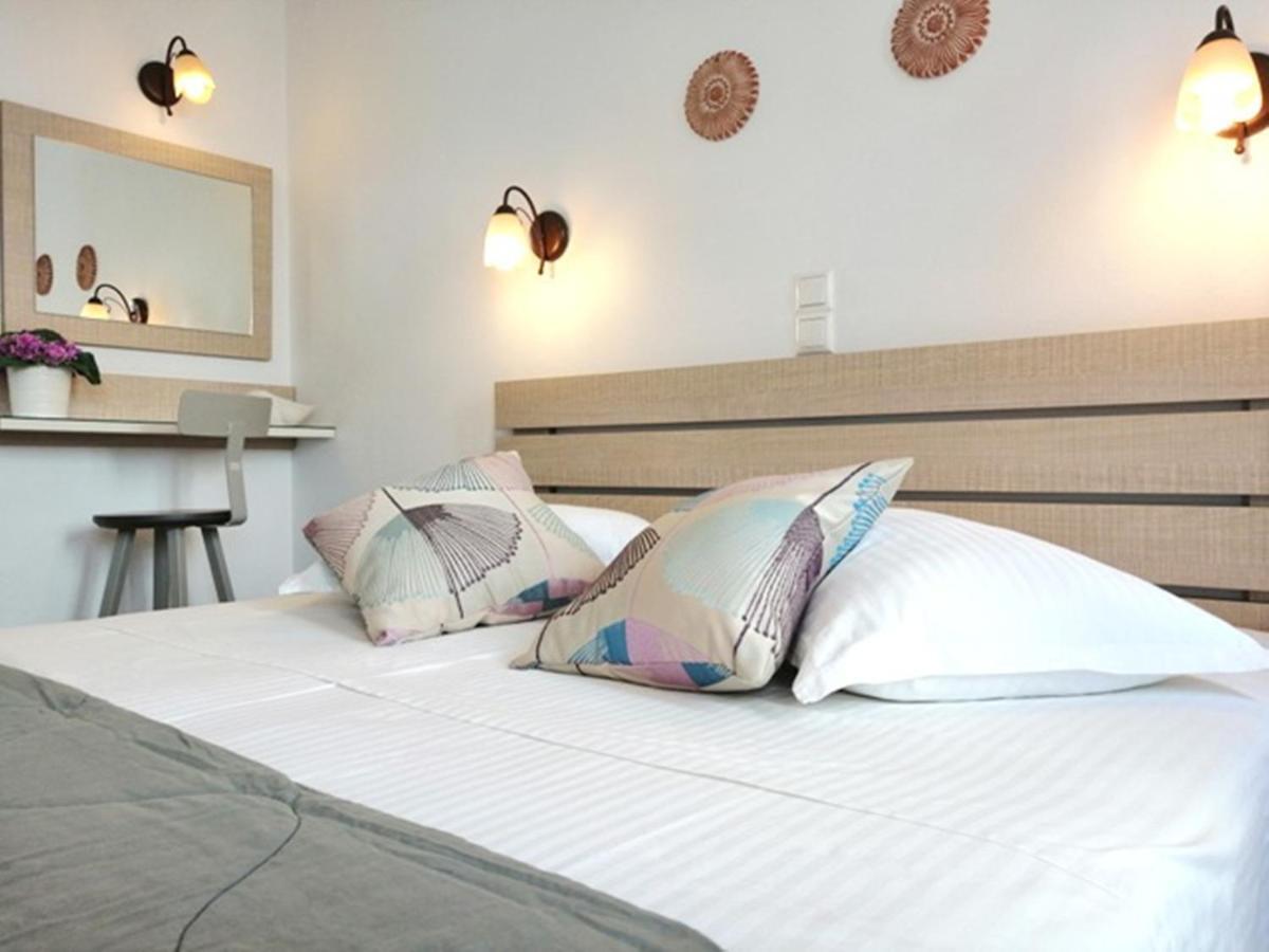 Christina Hotel, Adults Only, Heated Salt Water Pool 2* Naoussa